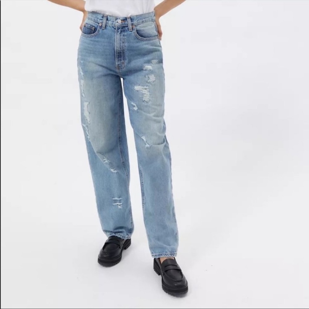 Urban Outfitters BDG- High Rise Baggy Jeans Distressed-34